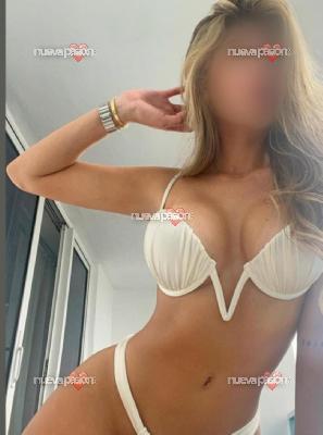Camila tu masajista profesional privada EN MURCIA