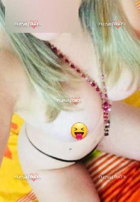 Vivo SOLA! Sitio privado máxima discreción!Talamanca