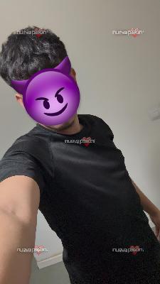 🍆Joven dispuesto a dar colágeno 🍑