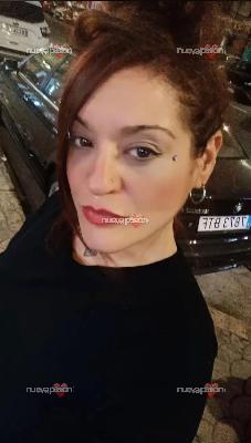 Sofía española, cañera fiestera tríos anal lésbico mujer implicada