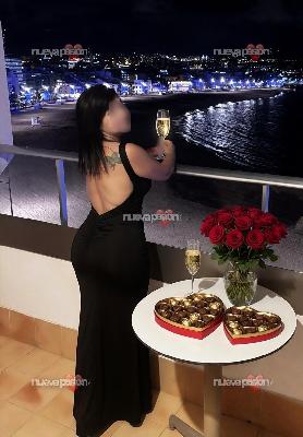 ISABELLA MILF MASSAGE C VELA Y MAS