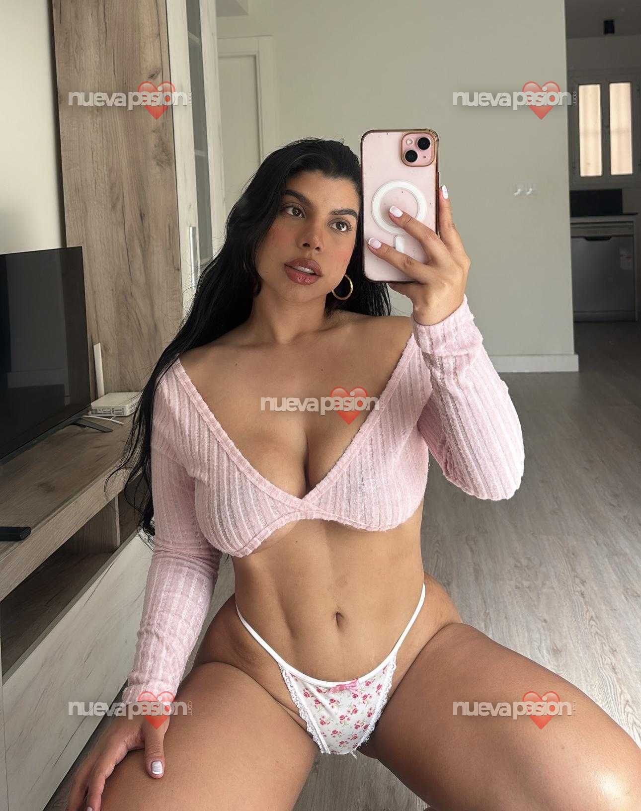 Eva photo 7