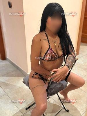 QUE TUS DESEOS TOMAN MI CUERPO QUIERO QUE ME DISFRUTES EN TORREVIEJA