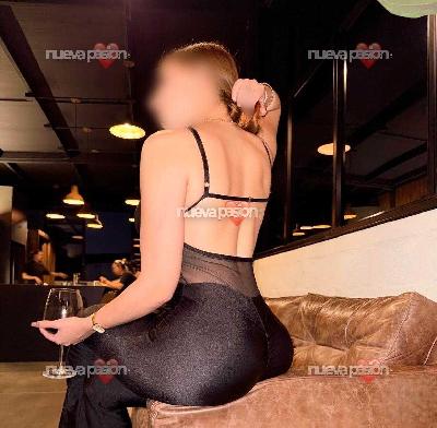 NUEVA EN LA ZONA  QUE TUS DESEOS TOMAN MI CUERPO QUIERO QUE ME DISFRUTES