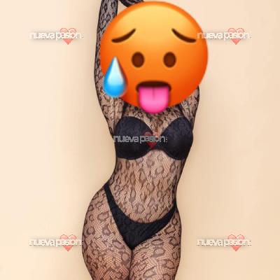 EN VECINDARIO  VENEZOLANA  JOVENCITA ARDIENTE FIESTERA SENSUAL