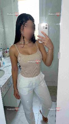 Hola amor, soy Colombiana, divertida, resistible y difícil de olvidar 🙈