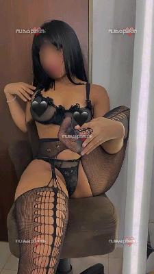 Soy Jimena❤️ Una chica muy caliente y súper complaciente que busca satisfacerte bien rico🔥 Contactame estoy disponible siempre