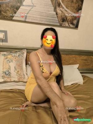 HERMOSA SENSUAL MUJER  ARDIENTE FIESTERA EN VINAROZ