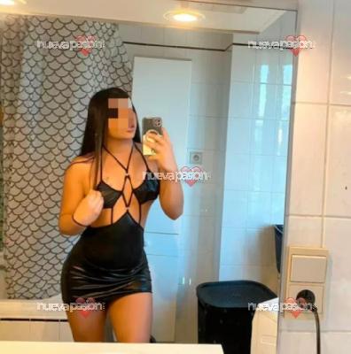 Francés natural  salivado  full con la mejor garganta profunda que jamás te an echo , toda un verdadera mamadora y folladora como nadie ,la reina .