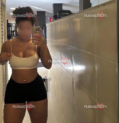 Yasmin 21 💃 Fiesta, conexión y diversión real en Fuengirola centro
