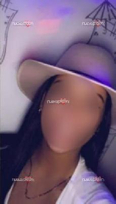 Latina hermosa y traviesa en Burriana