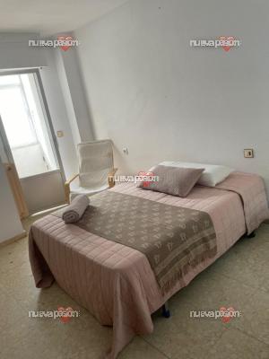 HABITACIONES DISPONIBLES EN DUPLEX - PUERTOLLANO.