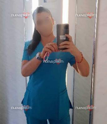 EVA, ESPECIALISTA EN EL ARTE DEL MASAJE EROTICO GRANADA / EXCLUSIVE MASSAGE EXPERIENCES