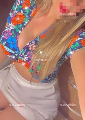 LA RUBIA MÁS CACHONDA DE LEON PURO MORBO
