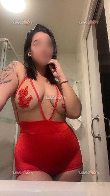 NUEVA EN LEON  COLOMBIANA FIESTERA 24H