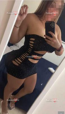 COÑITO HÚMEDO, TETONA, SEXO A FULL EN PONFERRADA