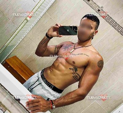 Joven masajista