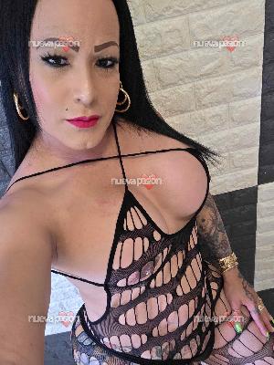 VALERIA UNA CHICA TRANS COMPLETA A TOPE